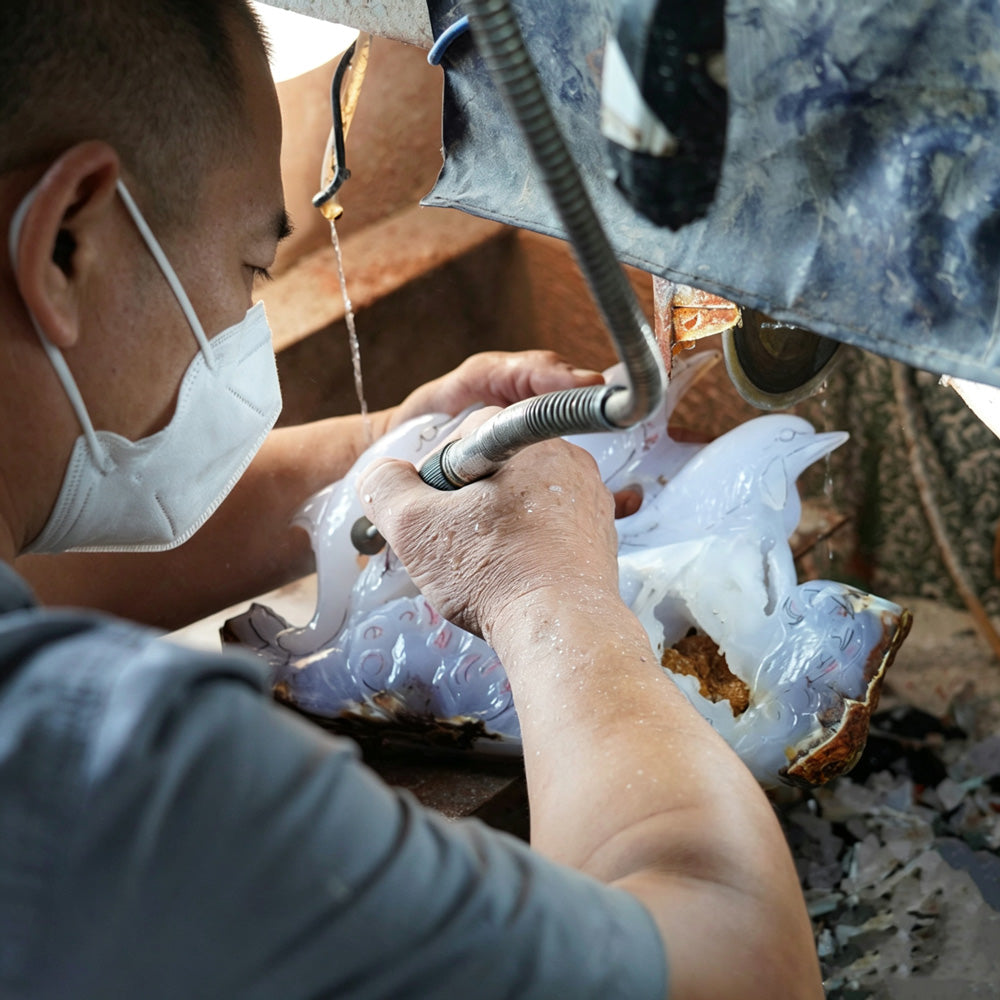 Customize Beauty: How Our One-Stop Service Turns Rough Stones into Your Personal Masterpiece