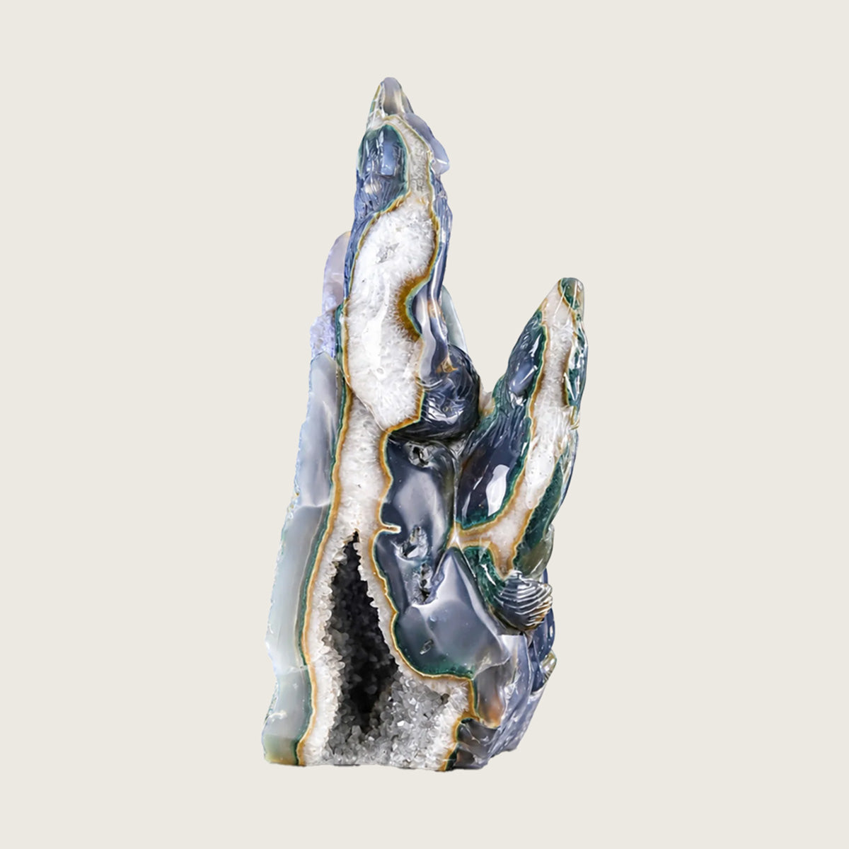 5.8"Druzy Agate Geode Wolf Family Carving  #GDC0022
