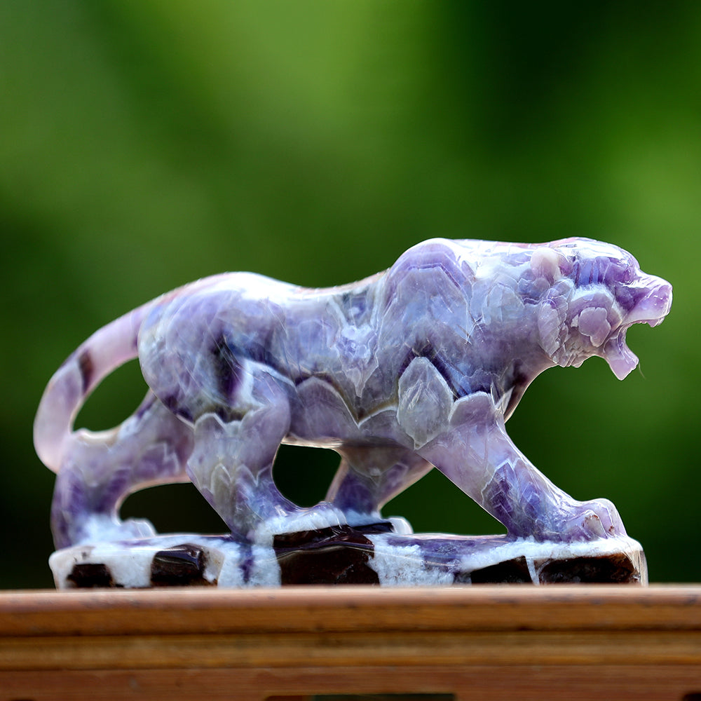 8.3" Dream Amethyst Tiger with Stand Carving - Unique Piece #3100400
