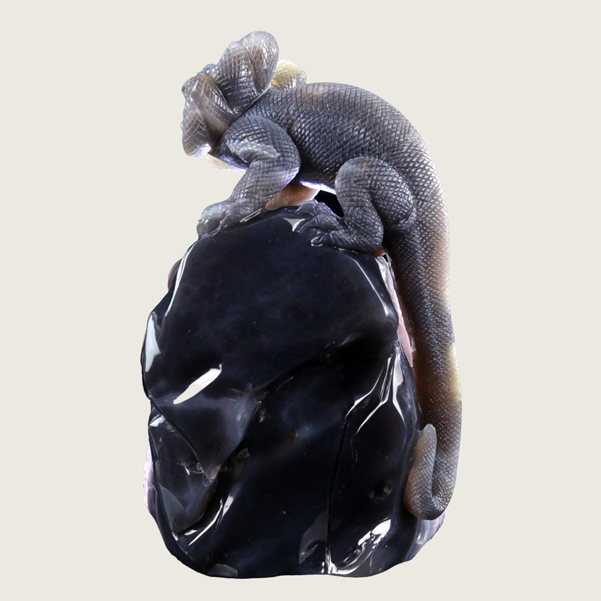 5.6" Druzy Agate Geode Carving  #GDC0010