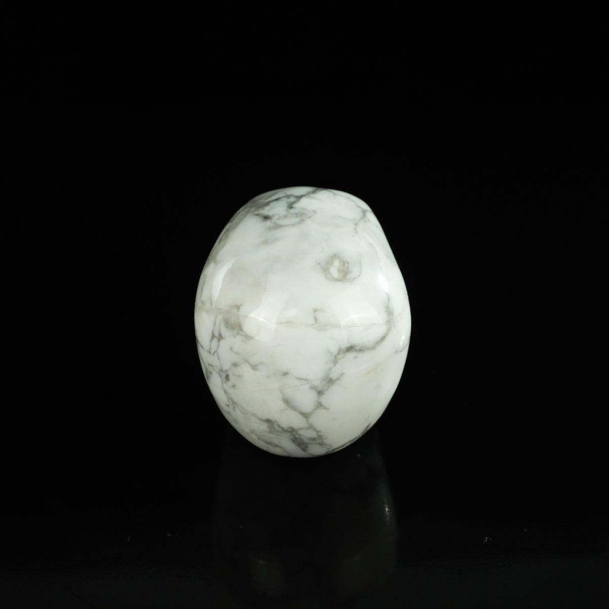 2.2" Howlite Crystal Skull Carving - Unique Piece #HL05