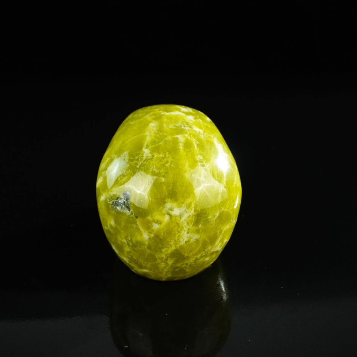 3.0" Serpentine Crystal Skull Carving - Unique Piece #XJ01